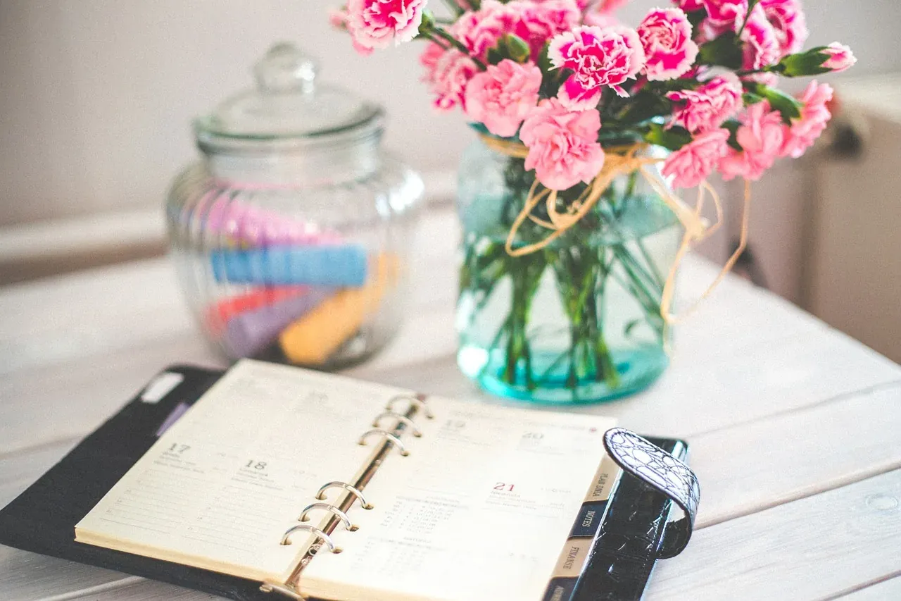 Planner notebook with pink flowers
