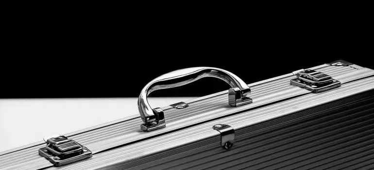 Aluminum case handle closeup