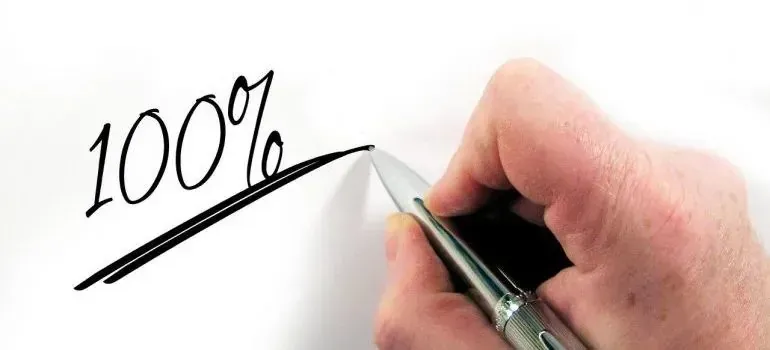 Hand writing 100 percent with a pen